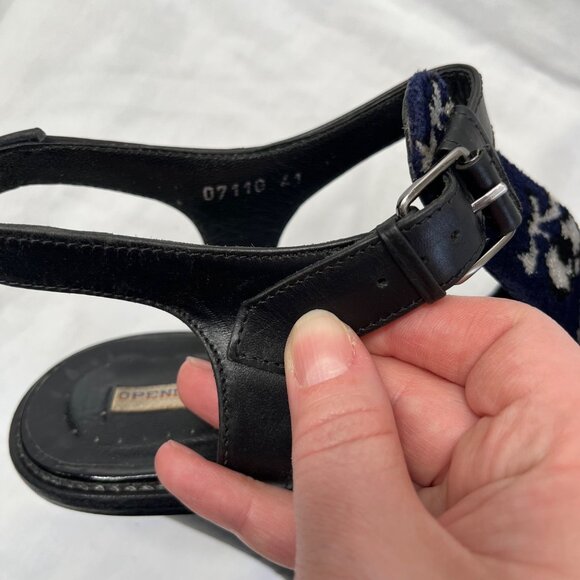 Opening Ceremony Jeanette Black & Blue Velvet Floral High Heel Sandals 41 EU - Picture 10 of 14